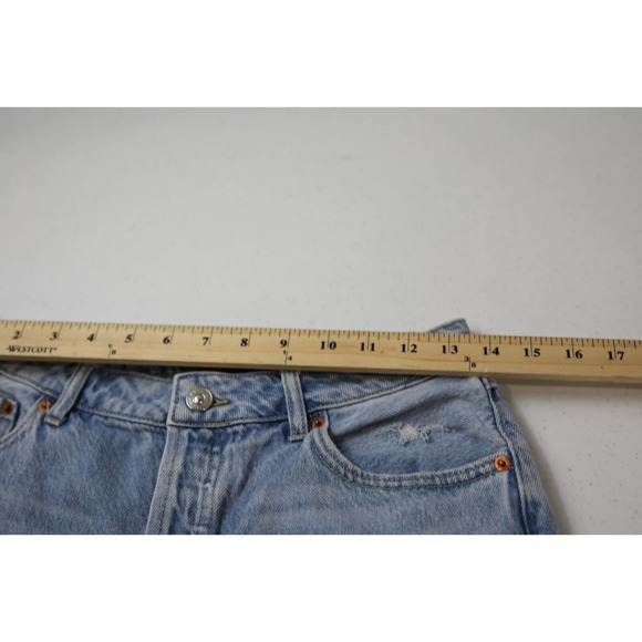 House of Harlow 1960 Womens Distressed Denim Short Size 26 Mid-Rise Light Blue - Picture 9 of 11